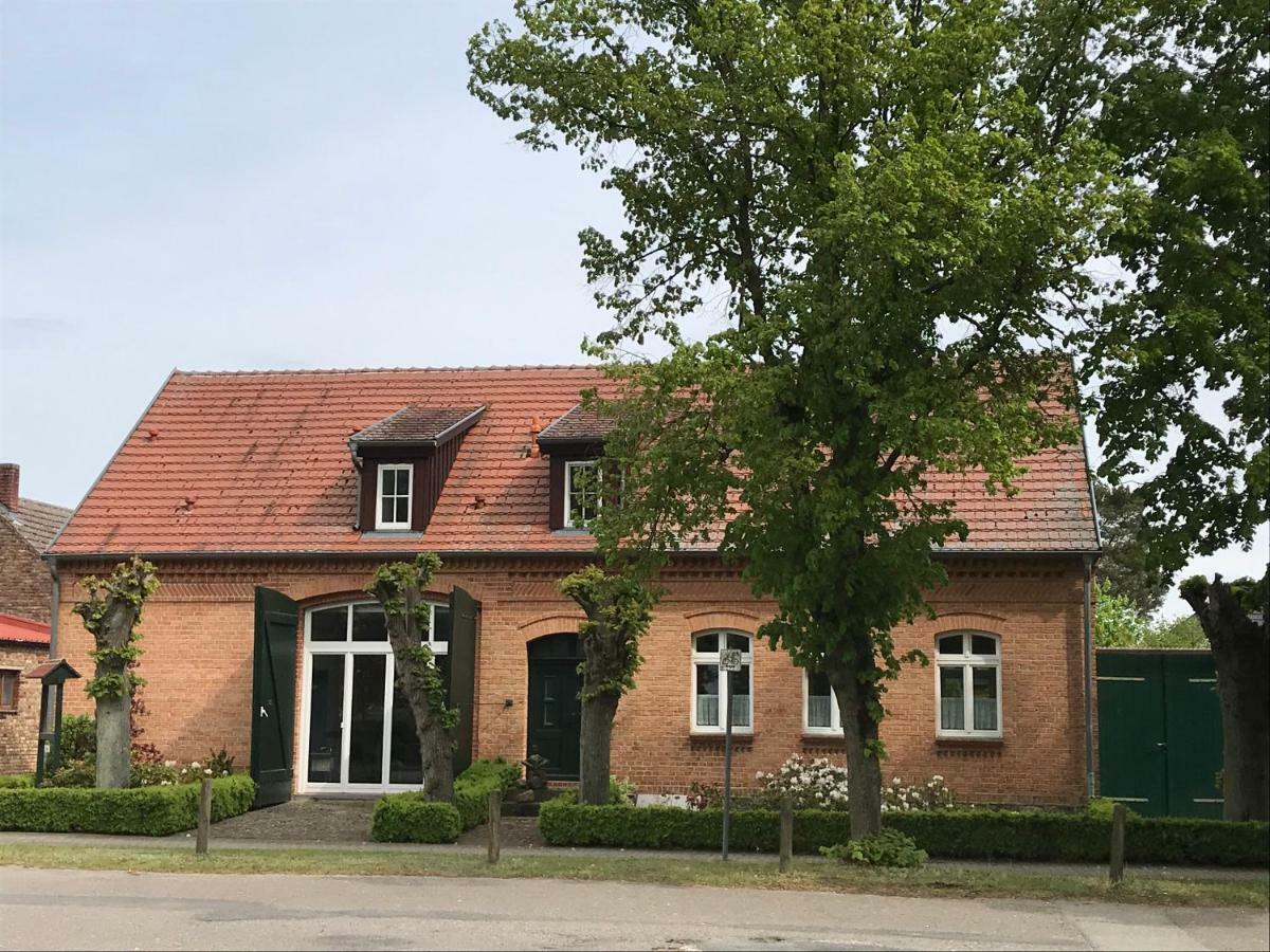 Lindenhof Wohnung 2, Erdgeschoss Vipperow Exterior photo